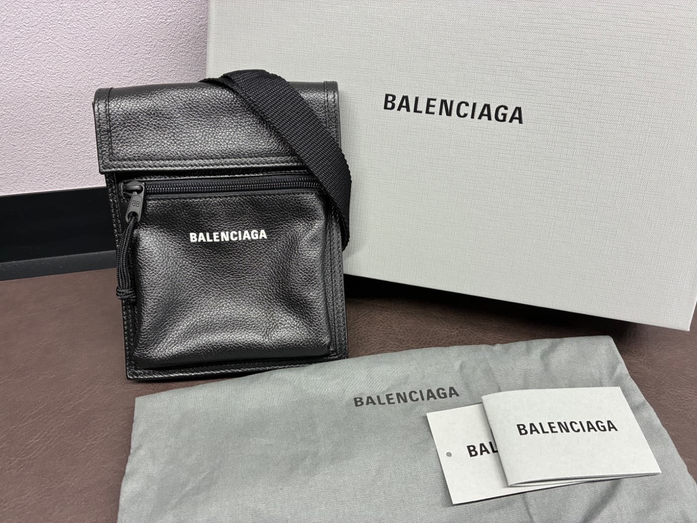 👜買取実績👜 【BALENCIAGA エクスプローラー ショルダーバッグ】ご売却いただきました✨